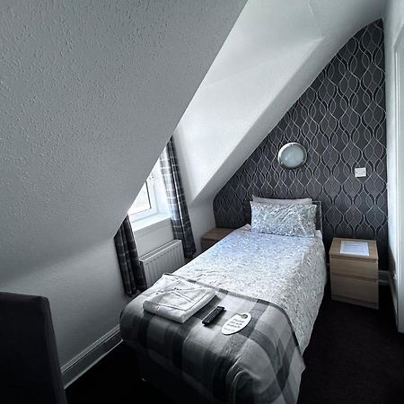 אובאן Dunmoore Guesthouse מראה חיצוני תמונה
