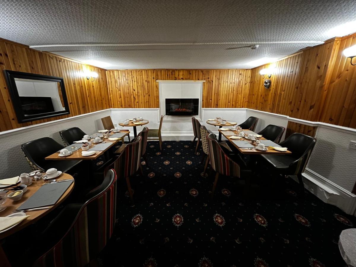 אובאן Dunmoore Guesthouse מראה חיצוני תמונה