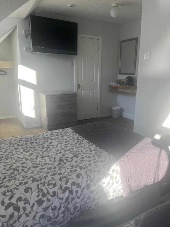 אובאן Dunmoore Guesthouse מראה חיצוני תמונה