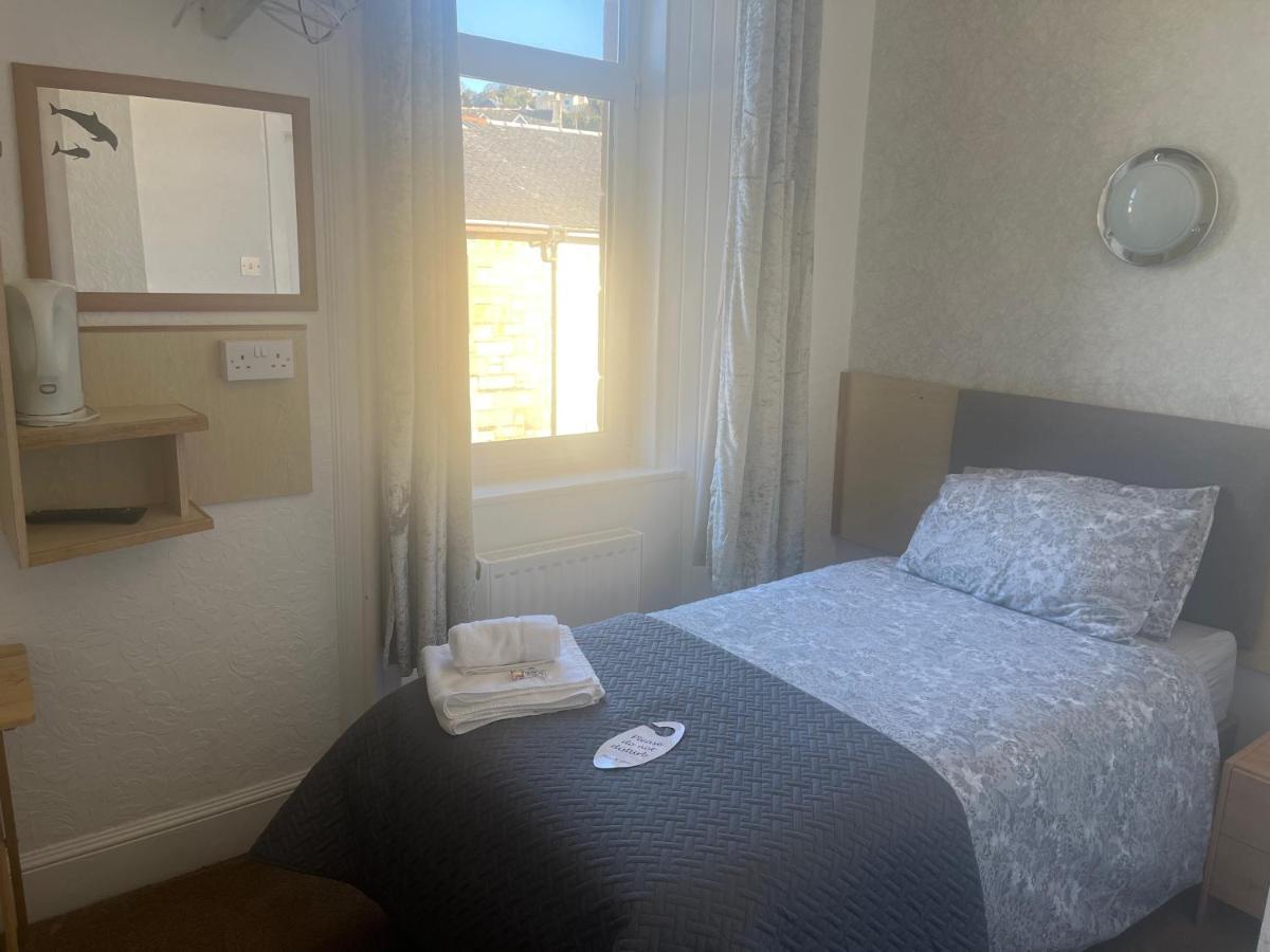 אובאן Dunmoore Guesthouse מראה חיצוני תמונה