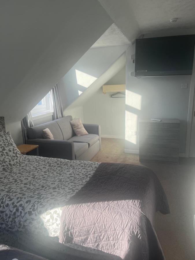 אובאן Dunmoore Guesthouse מראה חיצוני תמונה