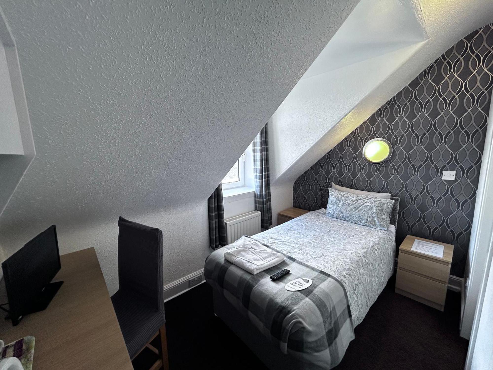 אובאן Dunmoore Guesthouse מראה חיצוני תמונה